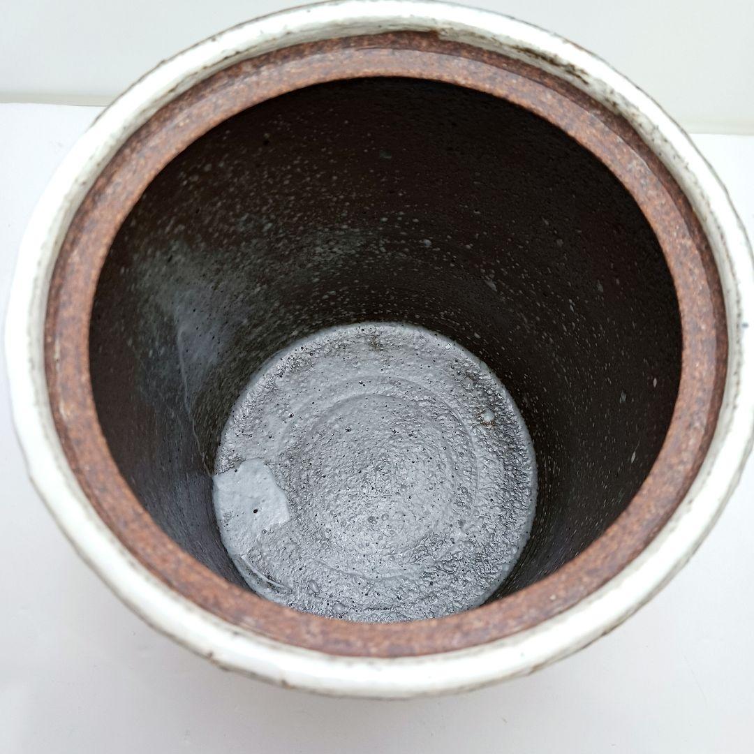 Y2228-1 茶道具 山王窯 菊地弘 粉引水指 共箱　AA