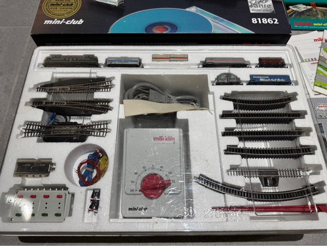 Zゲージ　鉄道模型セット　メルクリン　レール　車両　おまけ付き