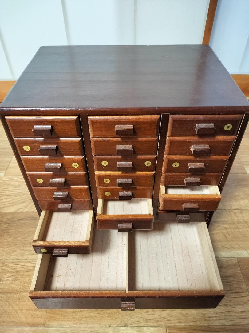 レトロ　木製引き出し式収納家具　ミニチェスト