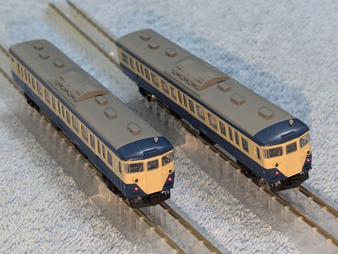 KATO　113系　近郊型電車 横須賀色　6両セット　Nゲージ　モータ車付き