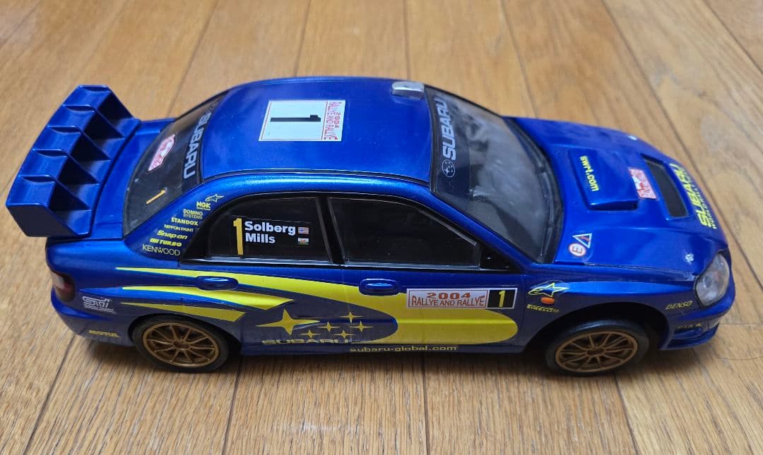 SUBARU IMPREZA WRC 2004 ラジコンカー