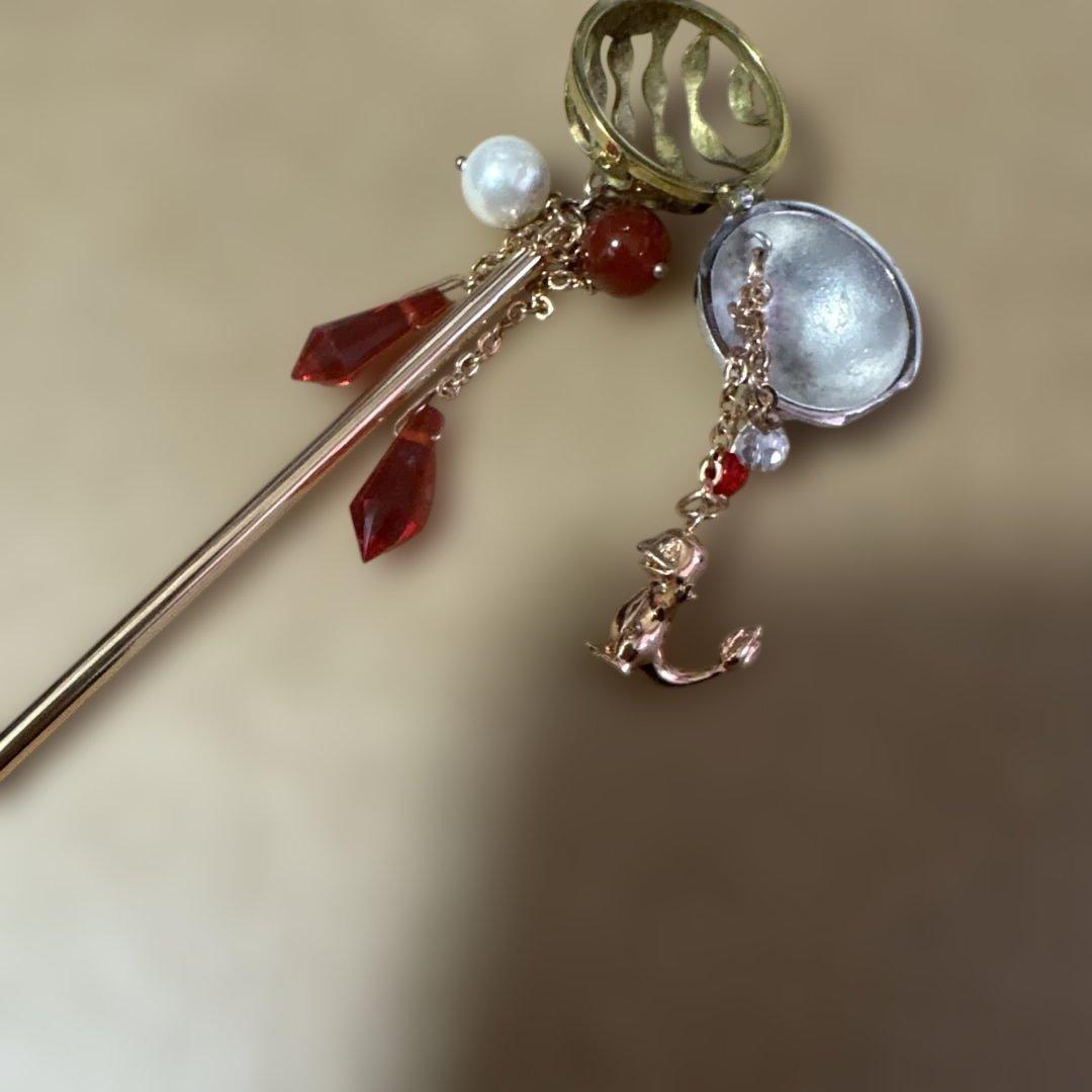 ポケットモンスターかんざし屋wargo モンスターボール風久寿玉一本簪 ヒトカゲ