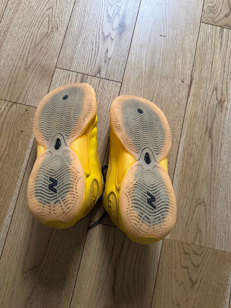 最終　日本未発売カラーNew Balance fresh foam bb v3