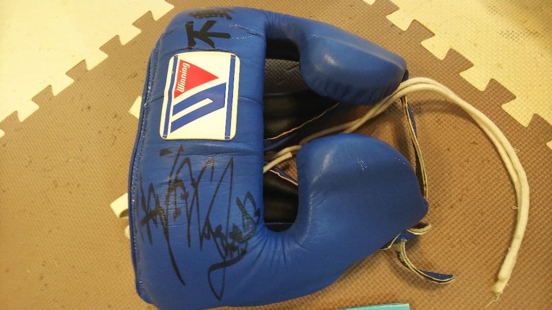 坂本博之サイン入りヘッドギア