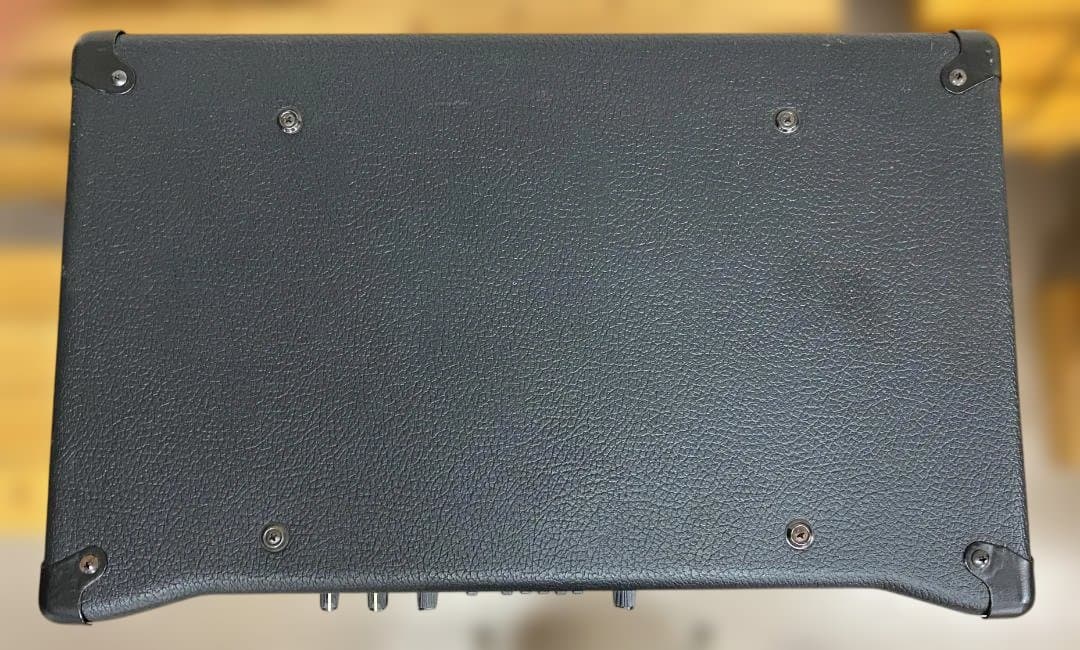 Fender BXR 100 ベース用アンプ