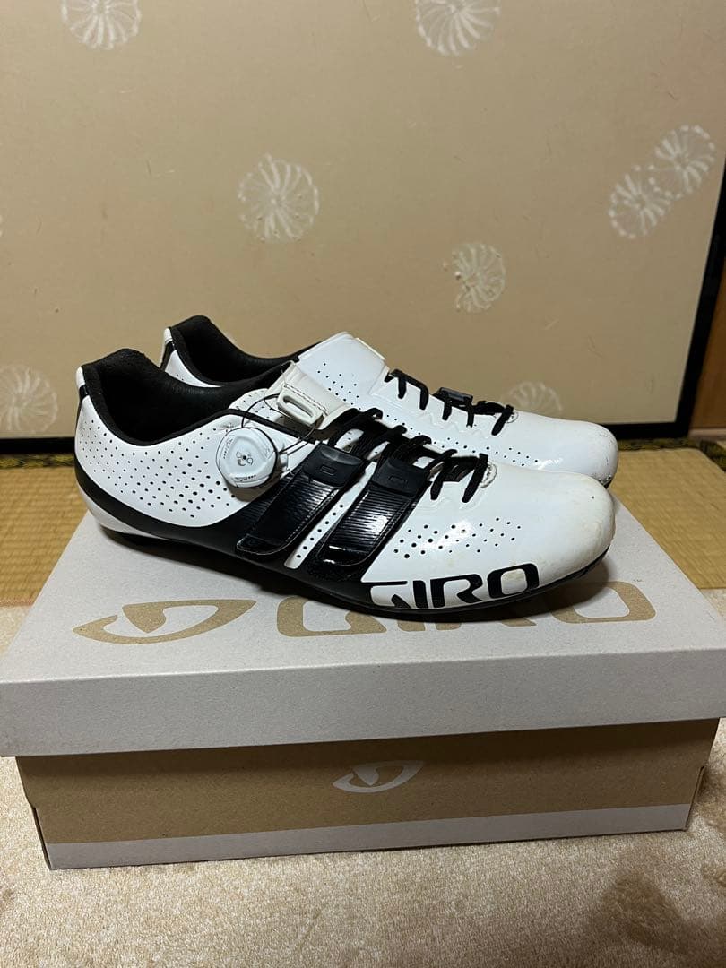 Giro ボアクロージャー付きロードシューズ