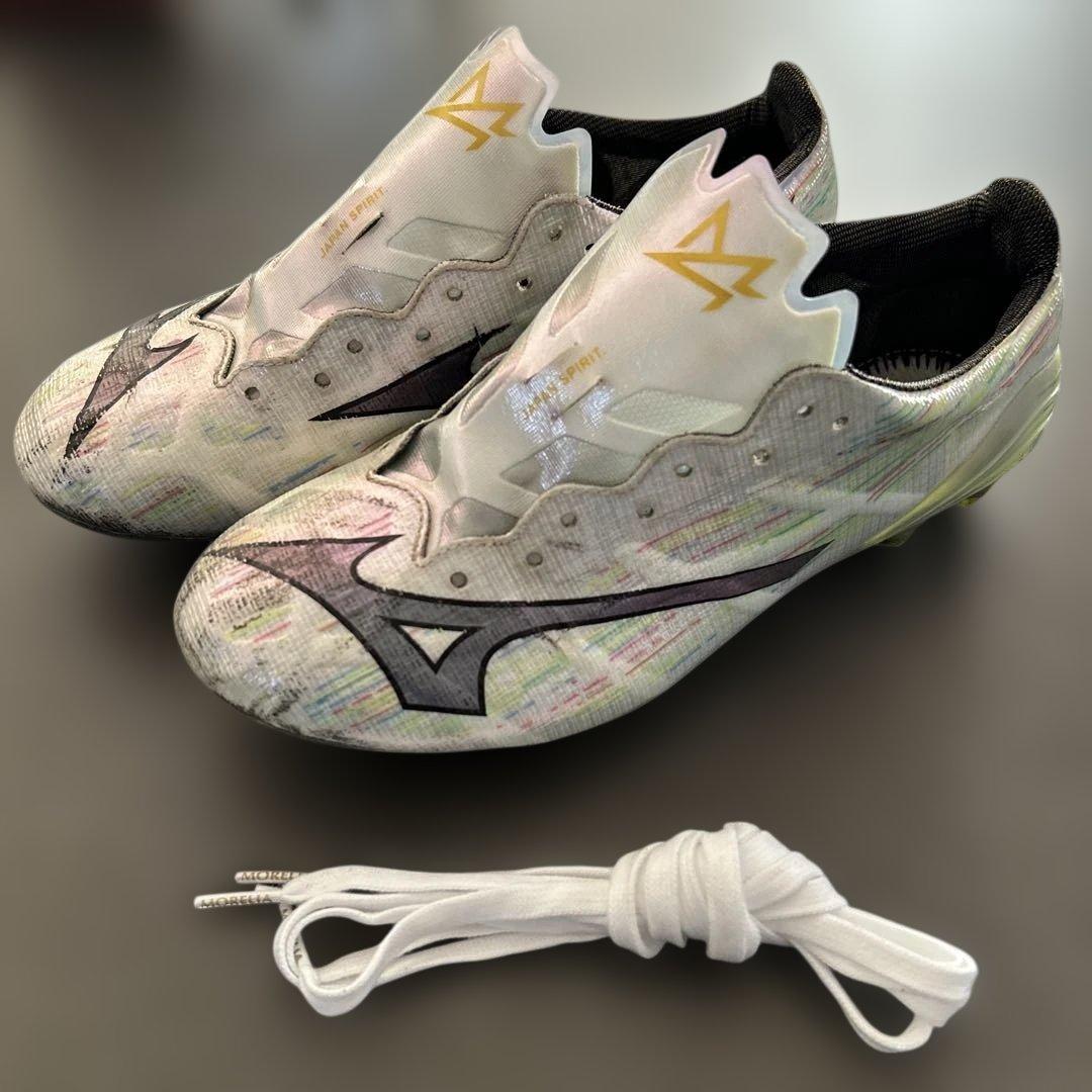 Mizuno Alpha サッカーシューズ ホワイト/マルチカラー　23.5cm