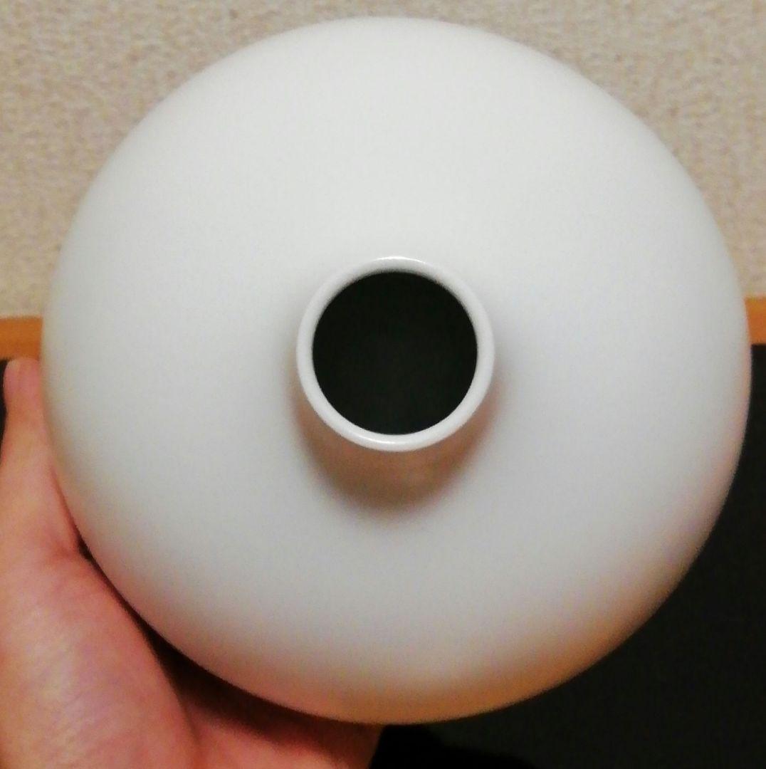 人間国宝　前田昭博作　白磁　花入　壺　共箱　略歴付　花瓶