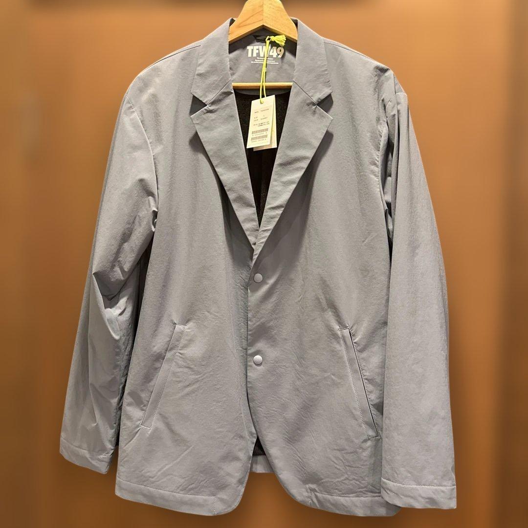 【新品未使用】TFW49 冬用ゴルフジャケット Ｌサイズ　ブルーグレー