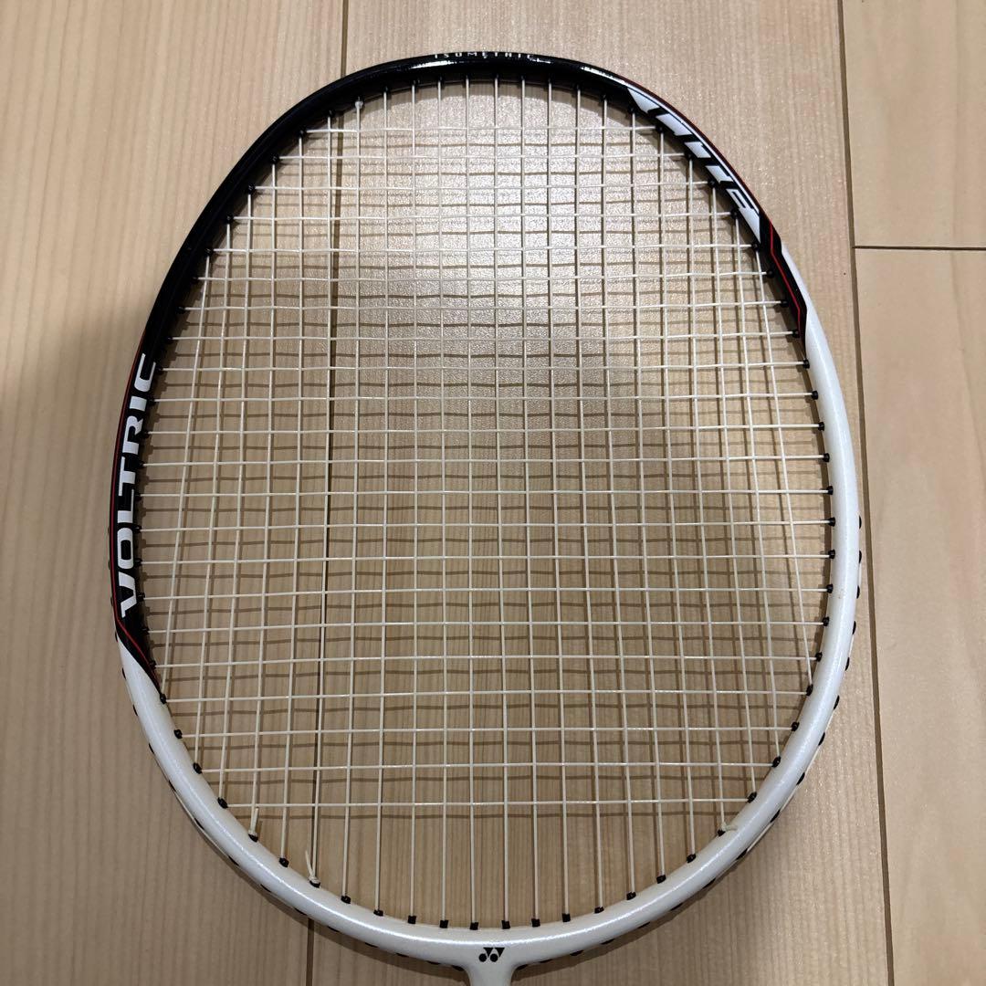 VOLTRIC POWER バドミントンラケット ケース付き