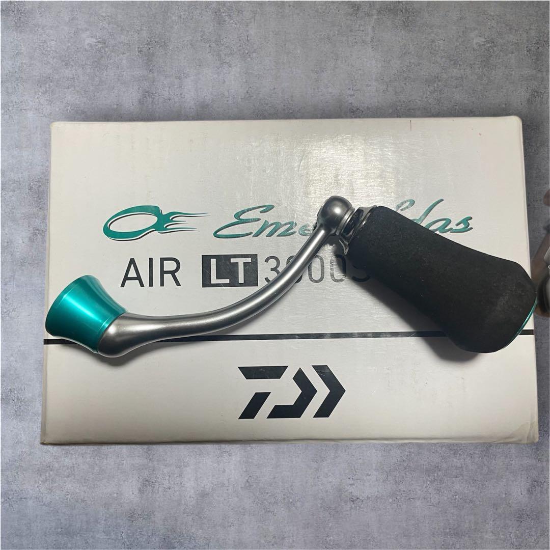 リール 18Emeraldas AIR LT3000S-CXH