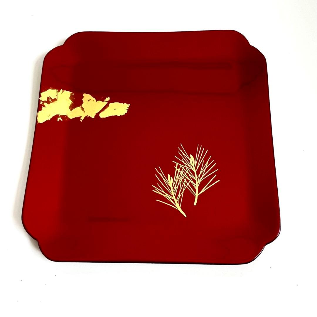 【未使用】漆器　漆器皿2枚セット（金彩蒔絵）　干菓子盆　千代寿　組皿　一対