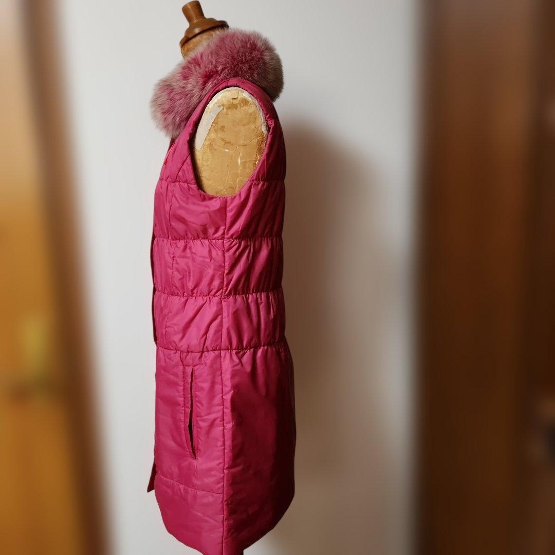 アルチビオの中綿、ファー付きピンクノースリーブベスト