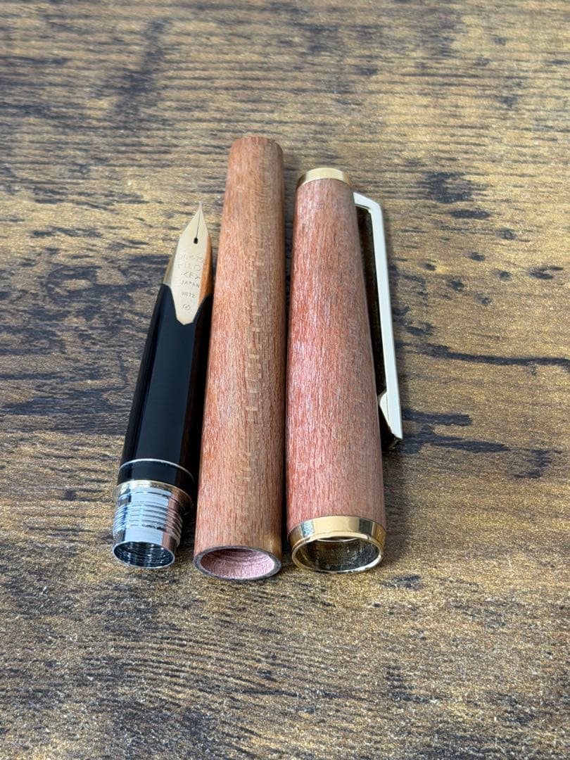 筆記確認&洗浄済　1972年製　初代カスタム　イタヤカエデ 18金　万年筆　細字