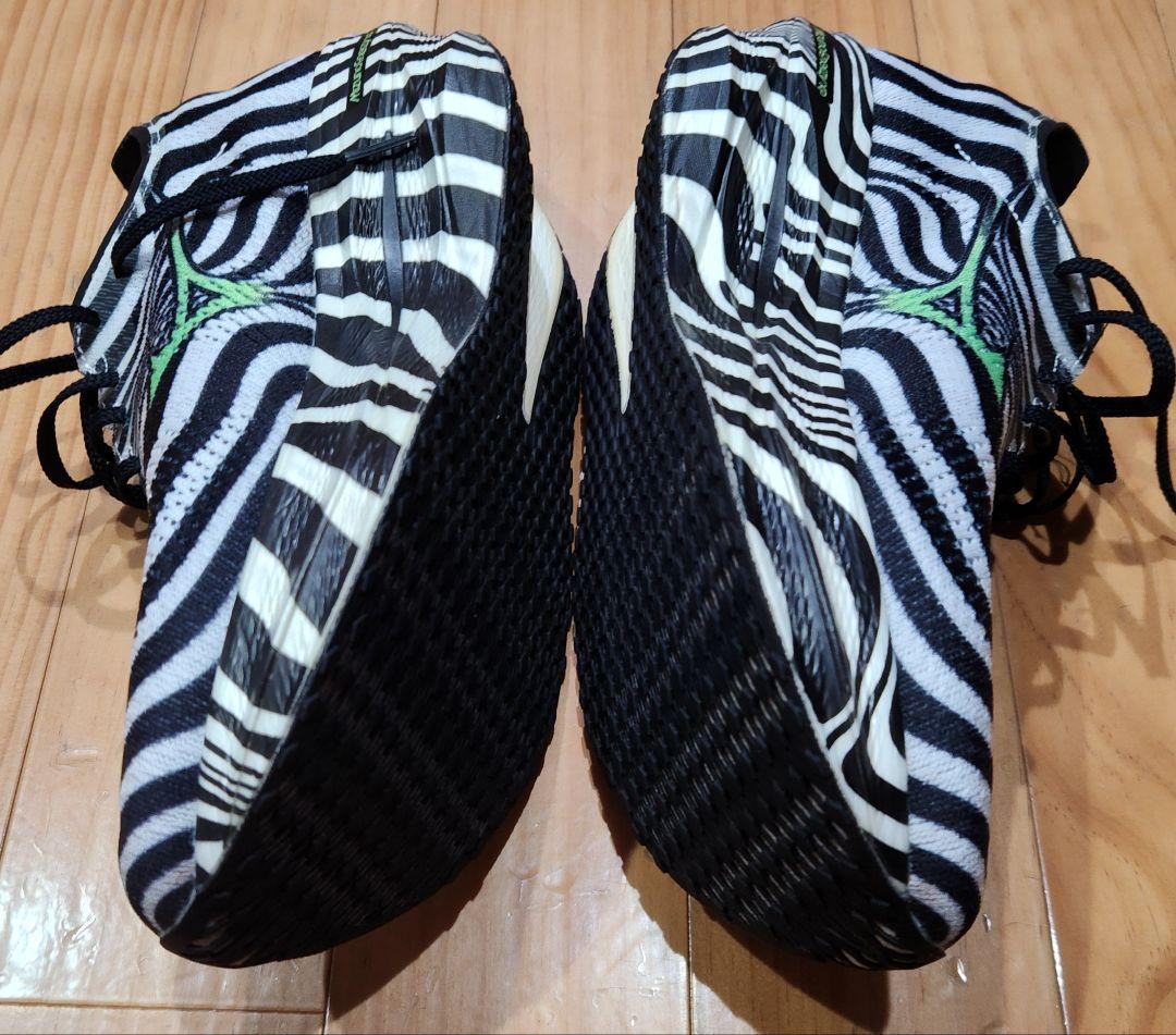 ミズノ　ウェーブリベリオンプロ3