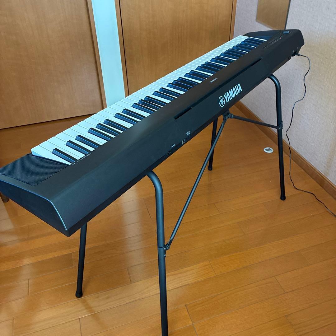 YAMAHA NP-32B 譜面台、スタンド付き