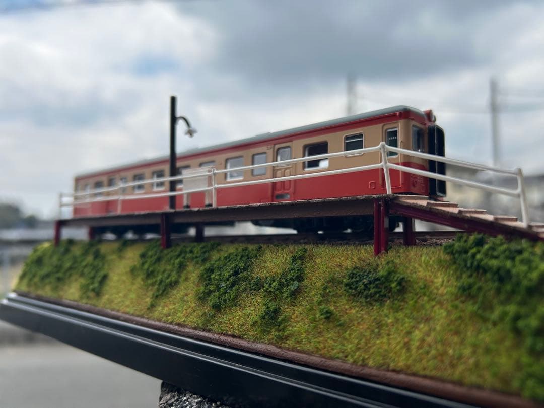 HOゲージジオラマ56仮乗降場のある風景アクリルケース付