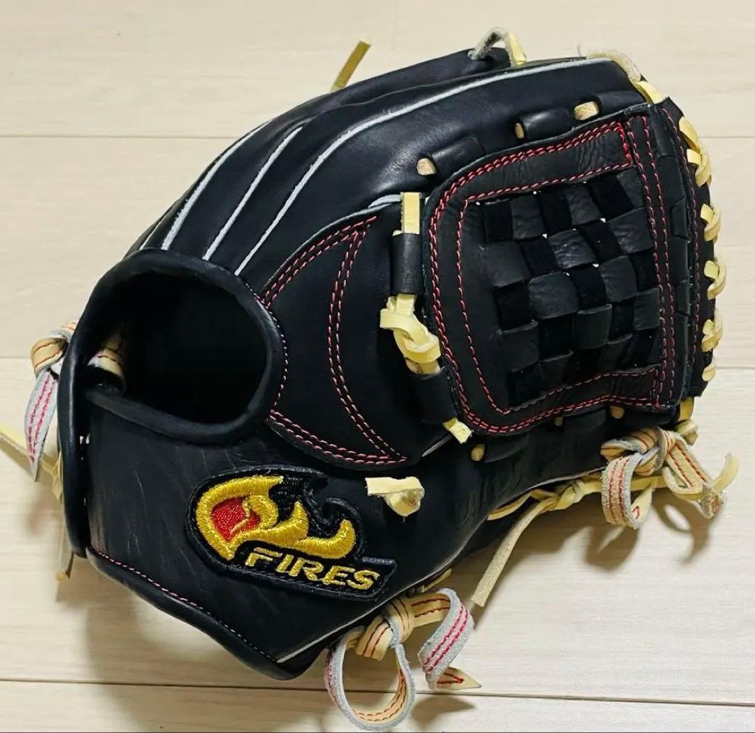 ファイヤーズ軟式内野用グラブ