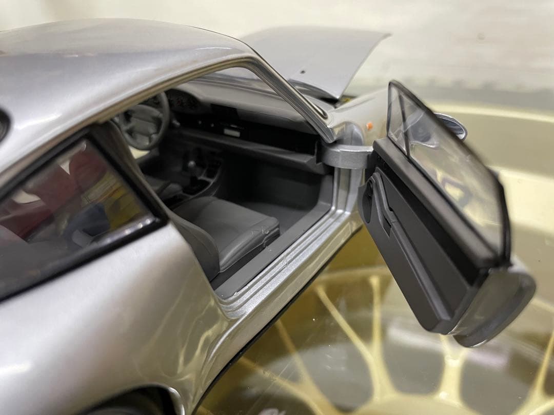 UTモデル　ポルシェ911カレラS