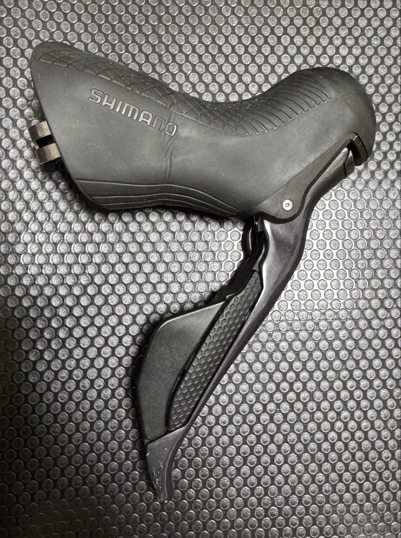 シマノULTEGRA Di2 ST-R8070左右セット油圧ブレーキSTIレバー