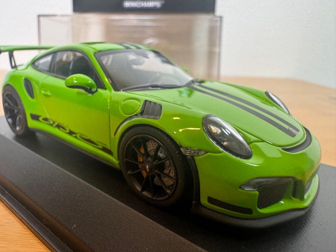 【MINICHAMPS】限定750台　Porsche 911 GT3RS