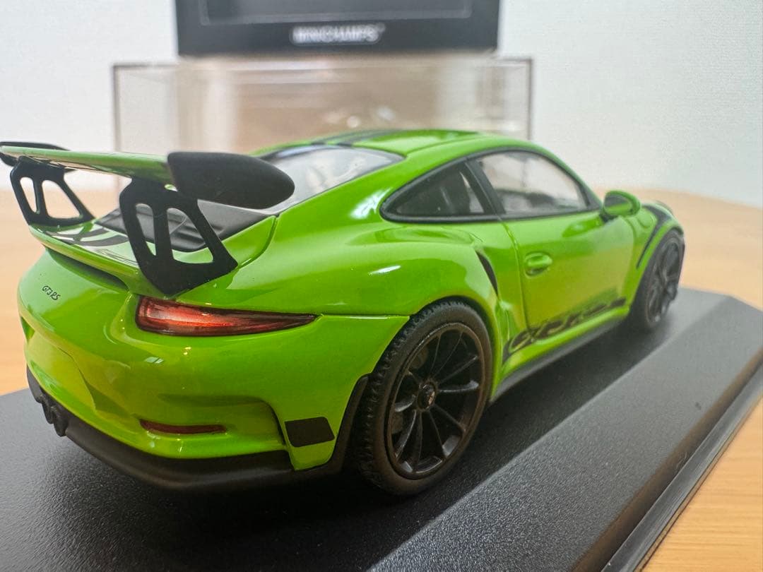 【MINICHAMPS】限定750台　Porsche 911 GT3RS