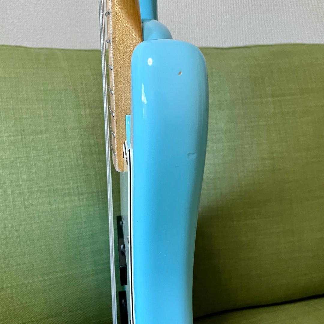 ベース Freedom Custom Guitar Research Rhino 5st