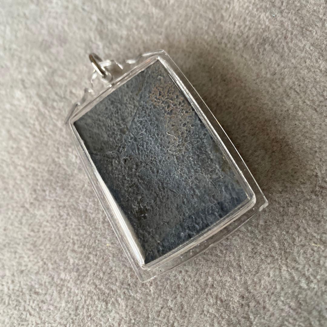 プラクルアン タオウェスワン アユタヤの伝説 巨人 強力な守護 危険回避 御守り