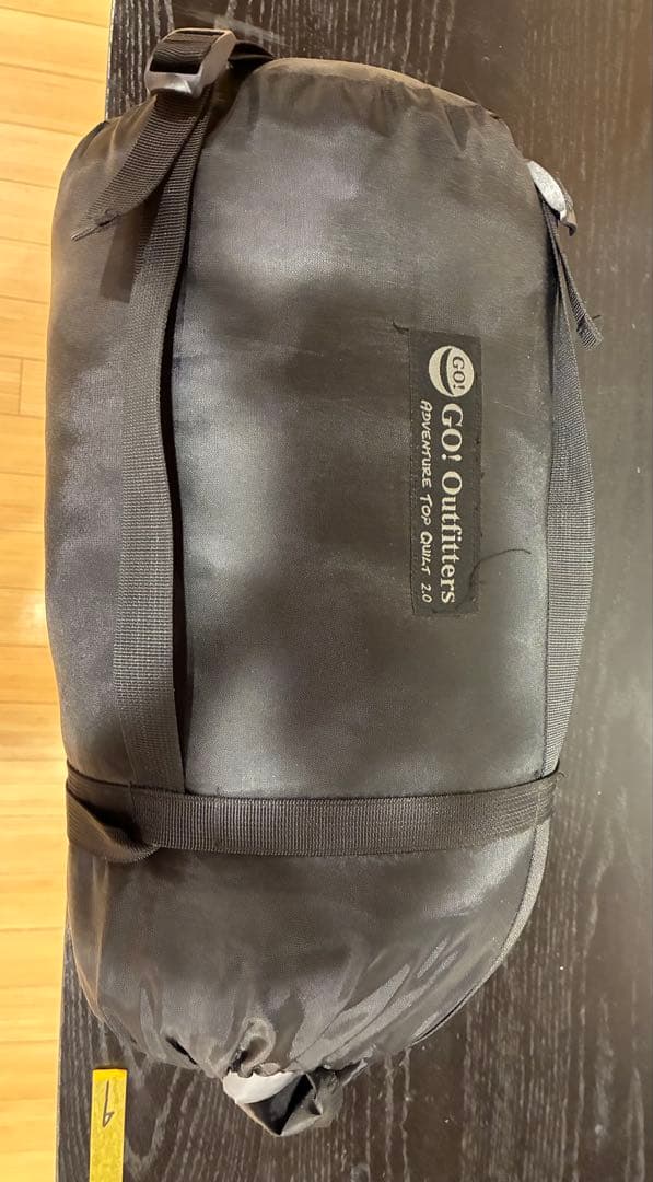 GO Outfitters ハンモック用キルト　ブラック/グレー