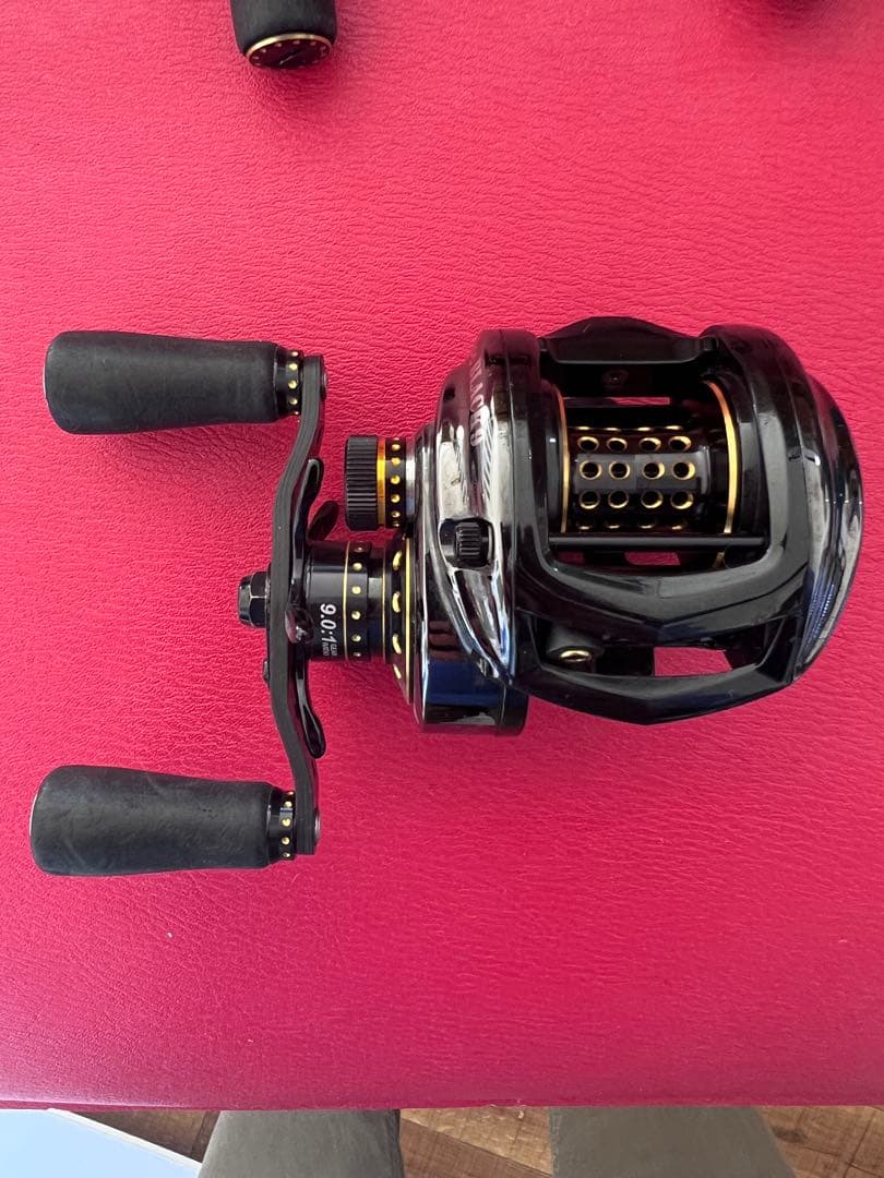 Abu Garcia 美品　レボブラック9 カーボンショートハンドル付き