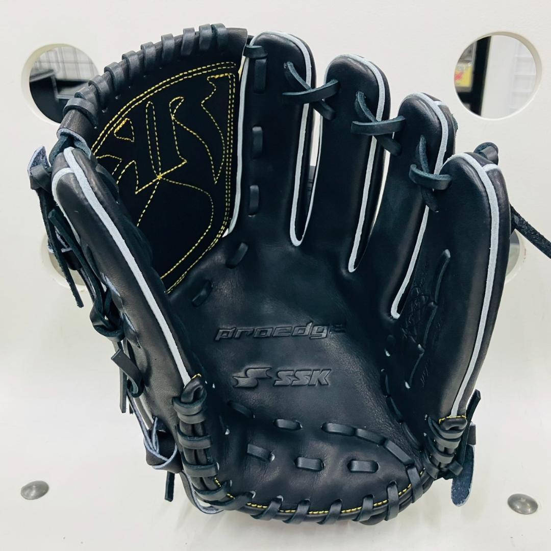 値下げ　特別価格　エスエスケイ　プロエッジ　硬式用　投手用　才木選手型　当店限定