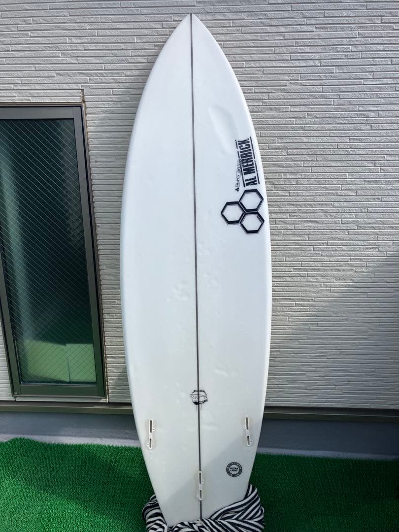 ネックベアード2 5'8 29.7リッター