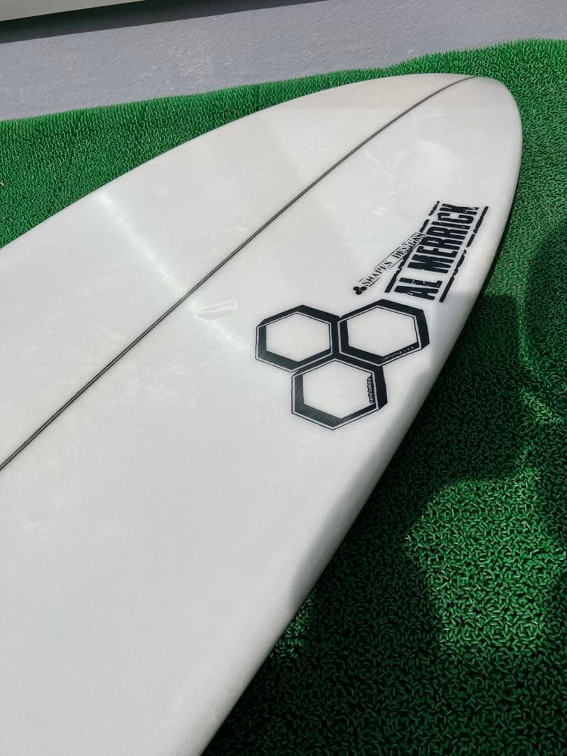 ネックベアード2 5'8 29.7リッター