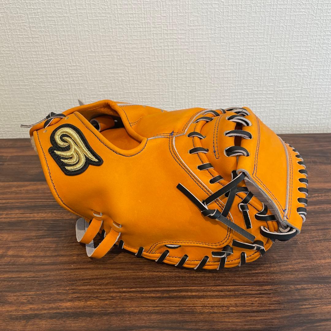 【¥16,000値引き】Motive forceキャッチャーミット浅め型型付け済