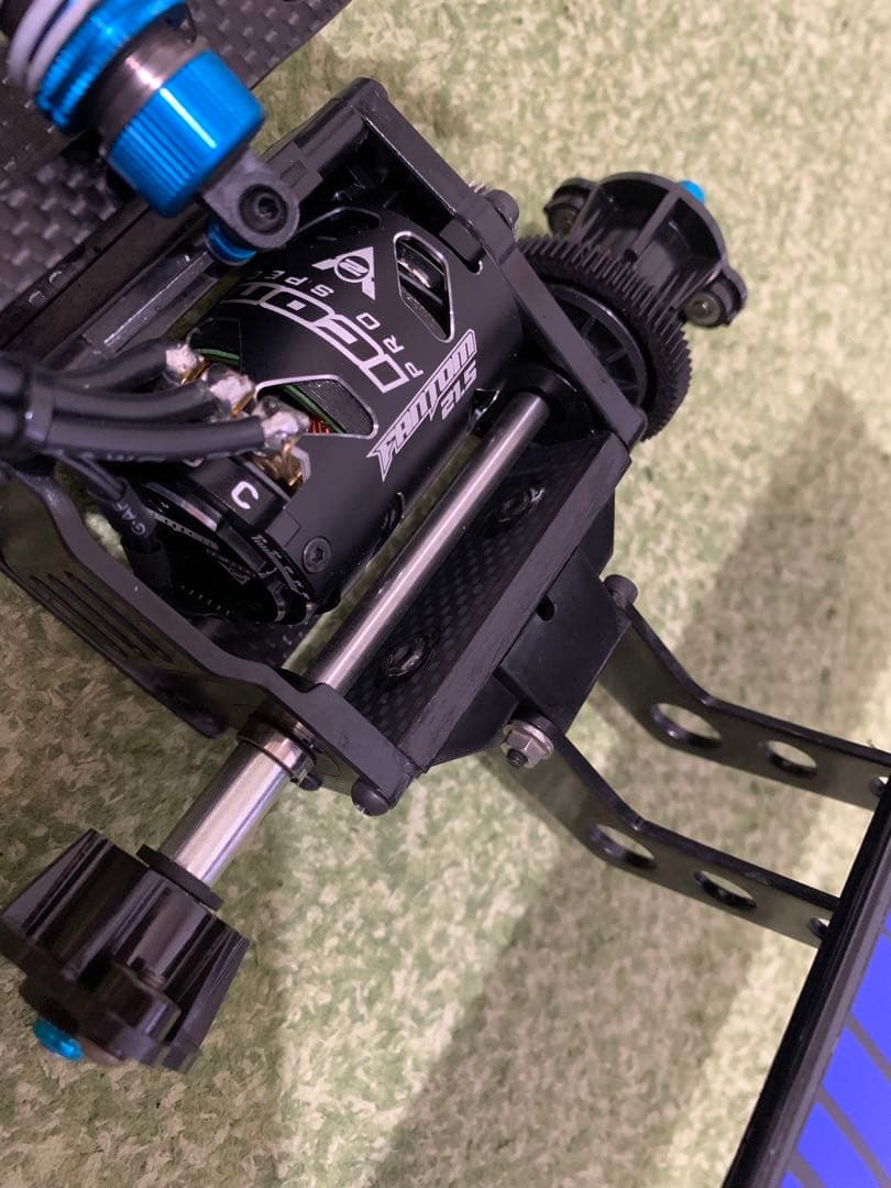 タミヤCカー★メルセデス★カスタムカーボン、サーボ、ブラシレス、スペアパーツ付き