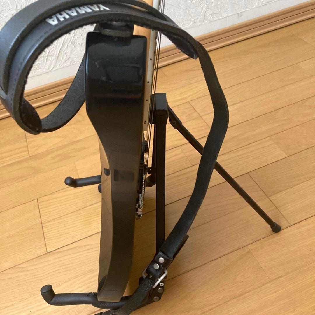 エレキギター　アイバニー　ブラック　スタンド、ショルダーストラップ付