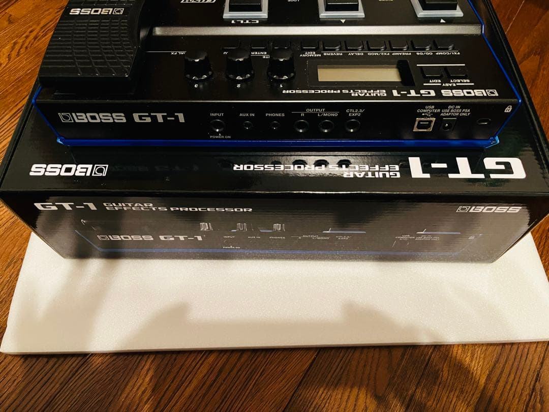 BOSS GT-1 ギターエフェクター
