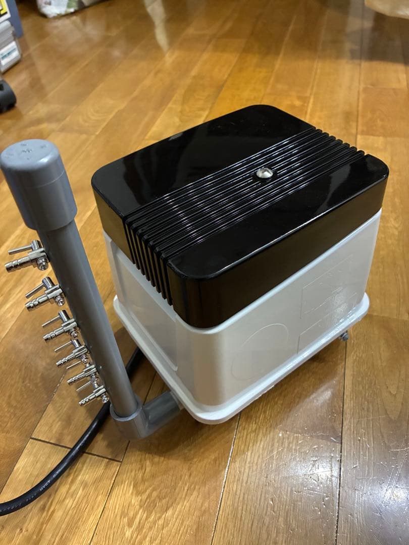 浄化槽　ブロワ　エアポンプ　6連コック付　安永エアーポンプ　LP-60EN