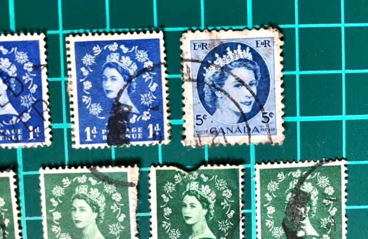 エリザベス女王他各種切手 13枚セット