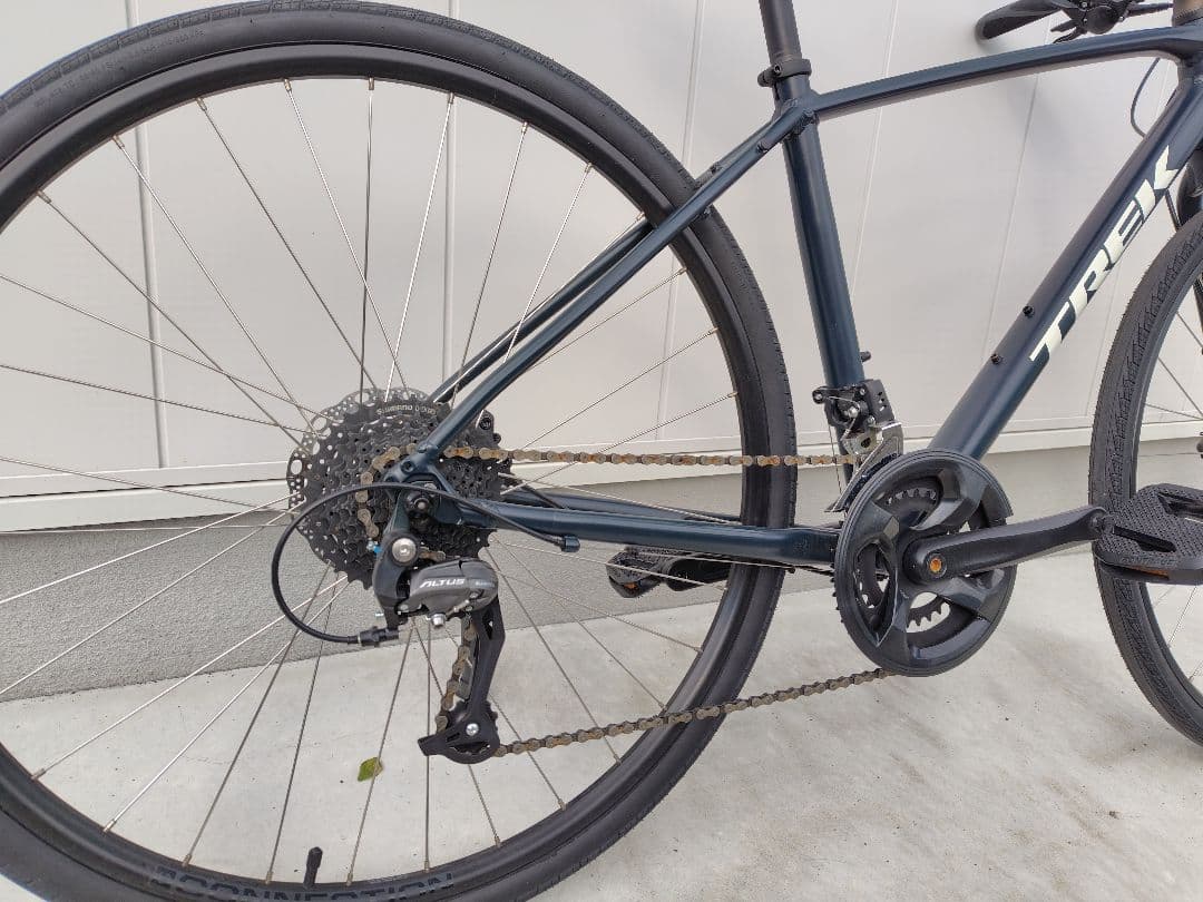 【大阪引き渡し】TREK FX2 DISC トレック クロスバイク　Mサイズ