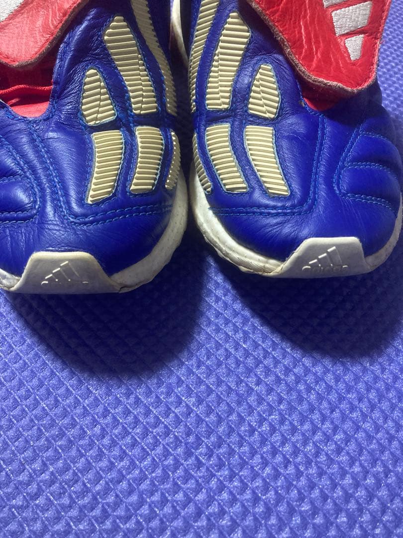 adidas Predator Mania TR ジャパンブルー　スニーカー