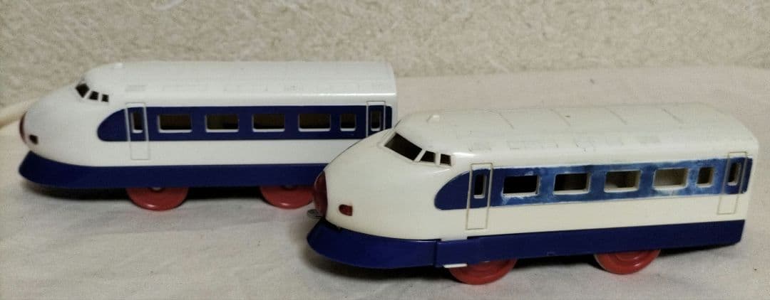 昔のプラレール ライト付き 0系新幹線