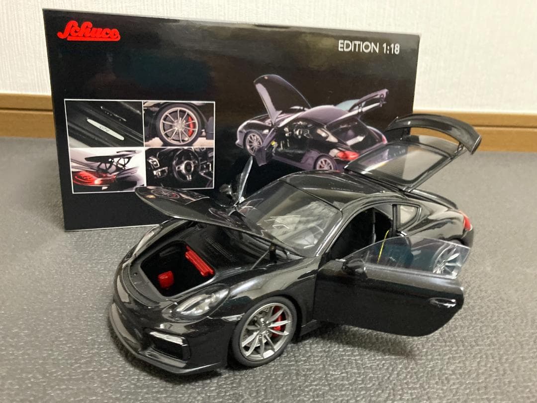 1/18 Porsche Cayman GT4 ポルシェ ケイマン