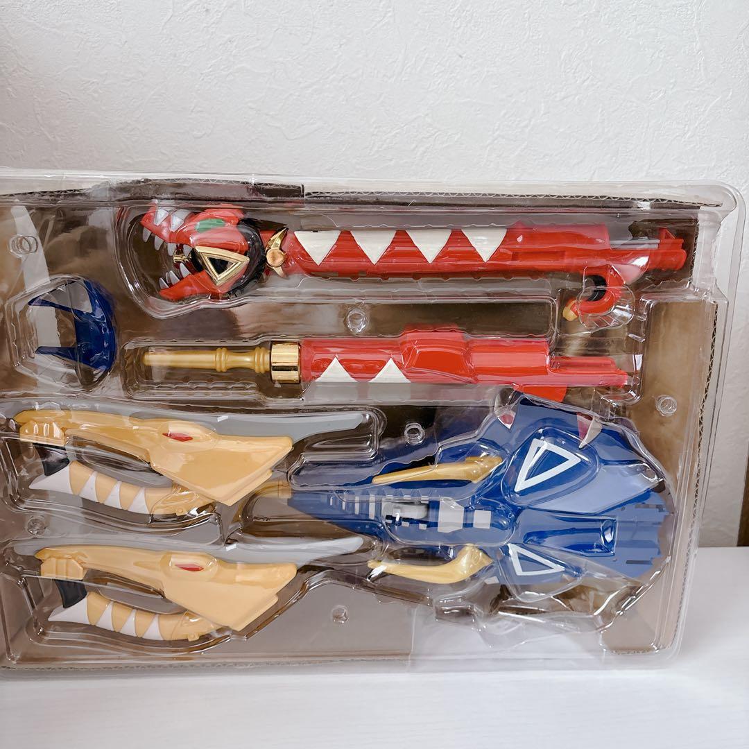 【希少・美品】爆竜戦隊アバレンジャー　 ダイノボンバーセット&ダイノスラスター