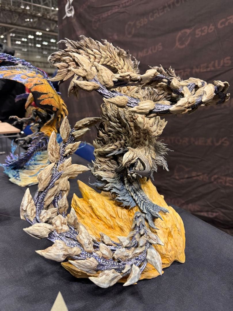 鎖刃竜アルシュベルド　未塗装未組立 ガレージキット