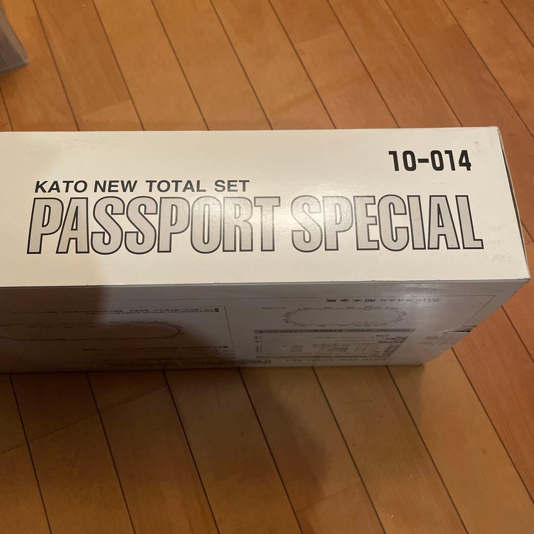 Nゲージ KATO ブルートレインセットパスポート・スペシャルEF65 1000