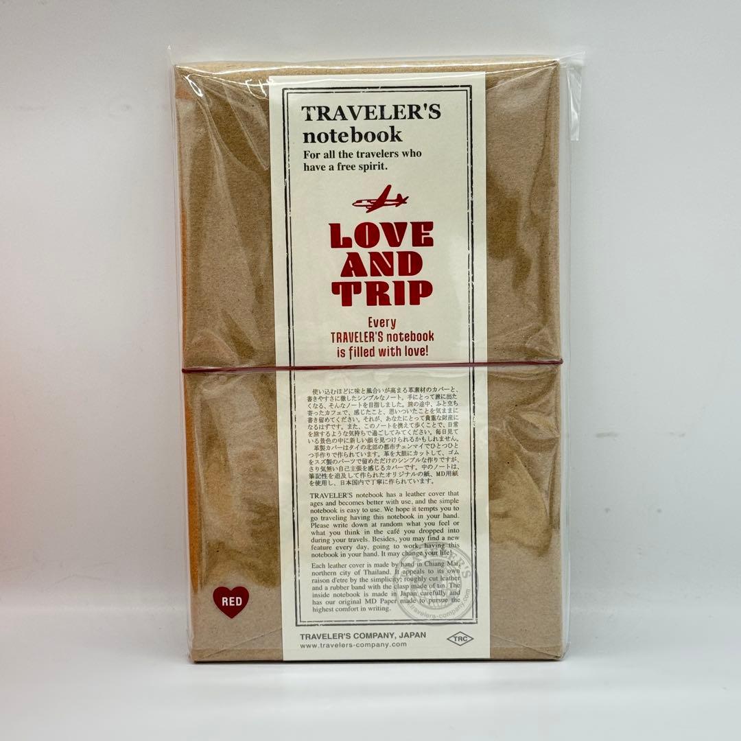 【新品】トラベラーズノート LOVE AND TRIP レッド　　ラブ&トリップ