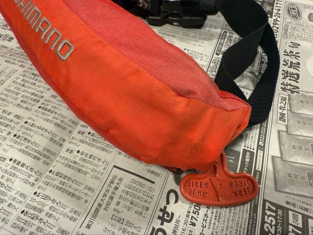 SHIMANO ライフジャケット　レッド