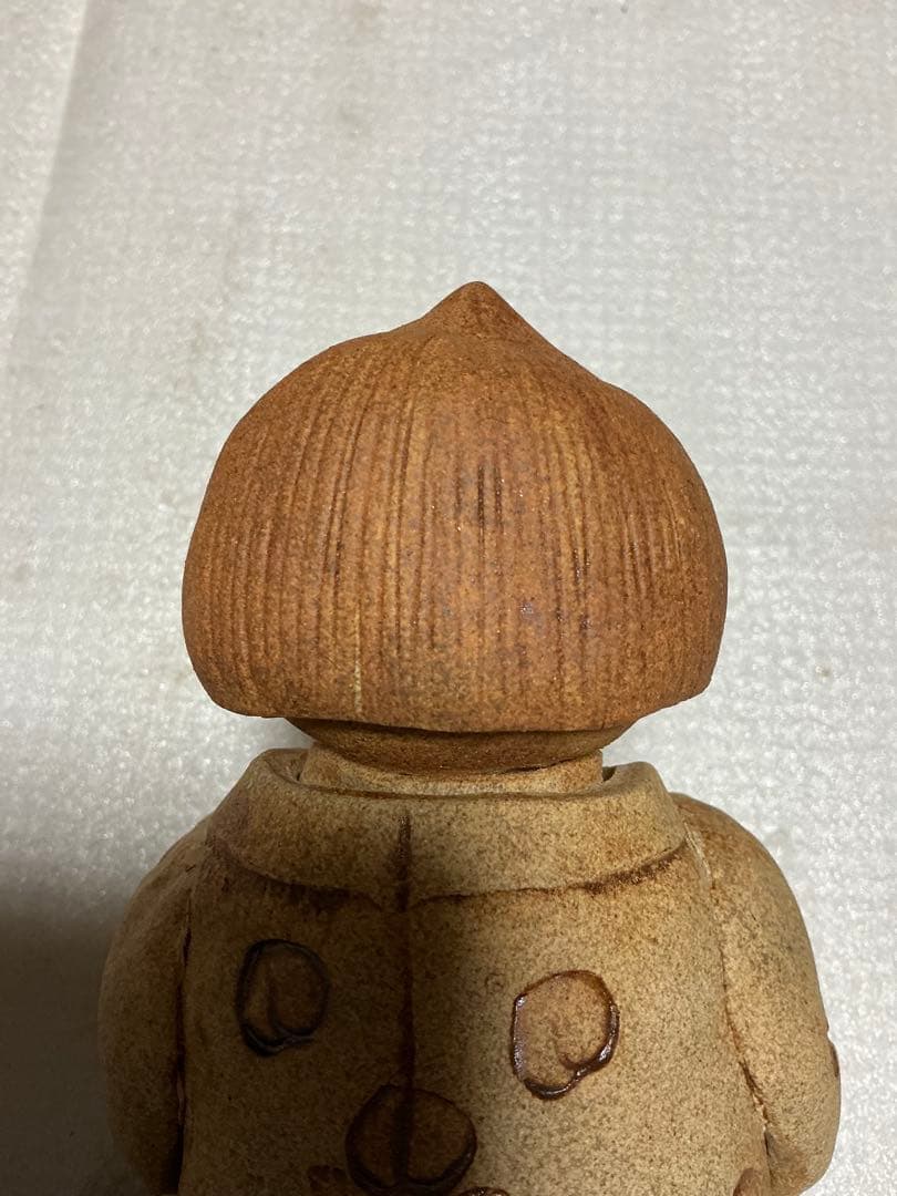陶器製人形・「桃湖」作者不明？【高さ／18cm】。