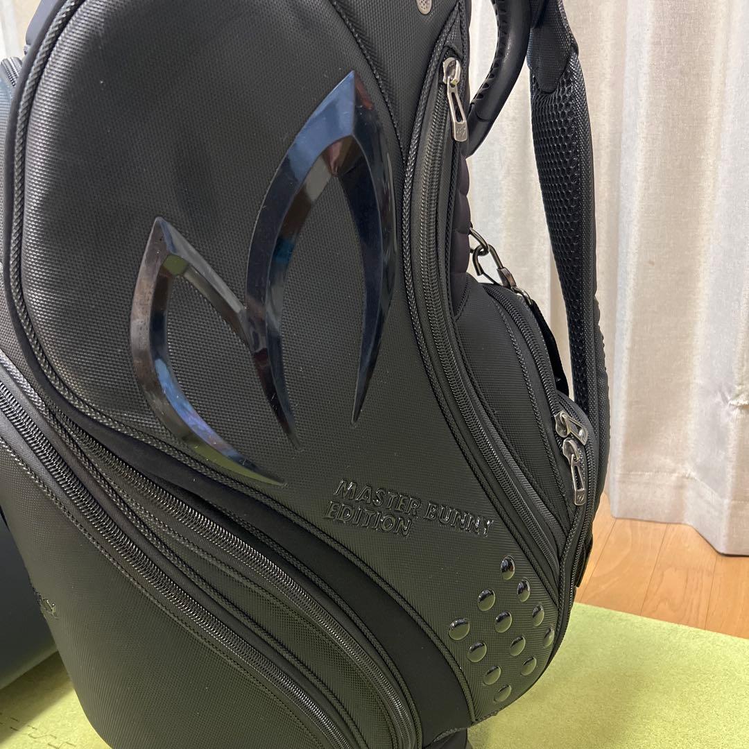 マスターバニーエディションキャディーバッグ